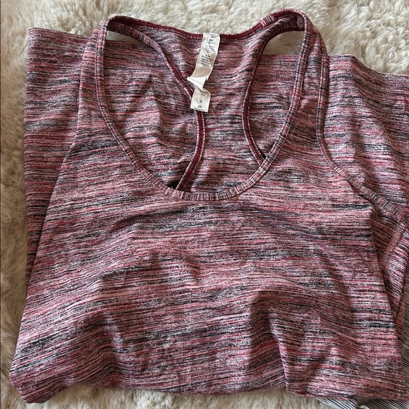 Lululemon Tank Tops - Picture 2 of 4